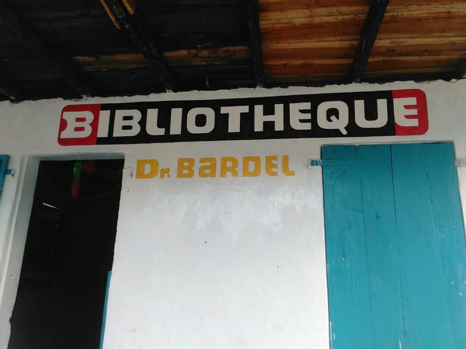 Library Dr Bardel Belizaire